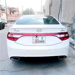 هيونداي أزيرا